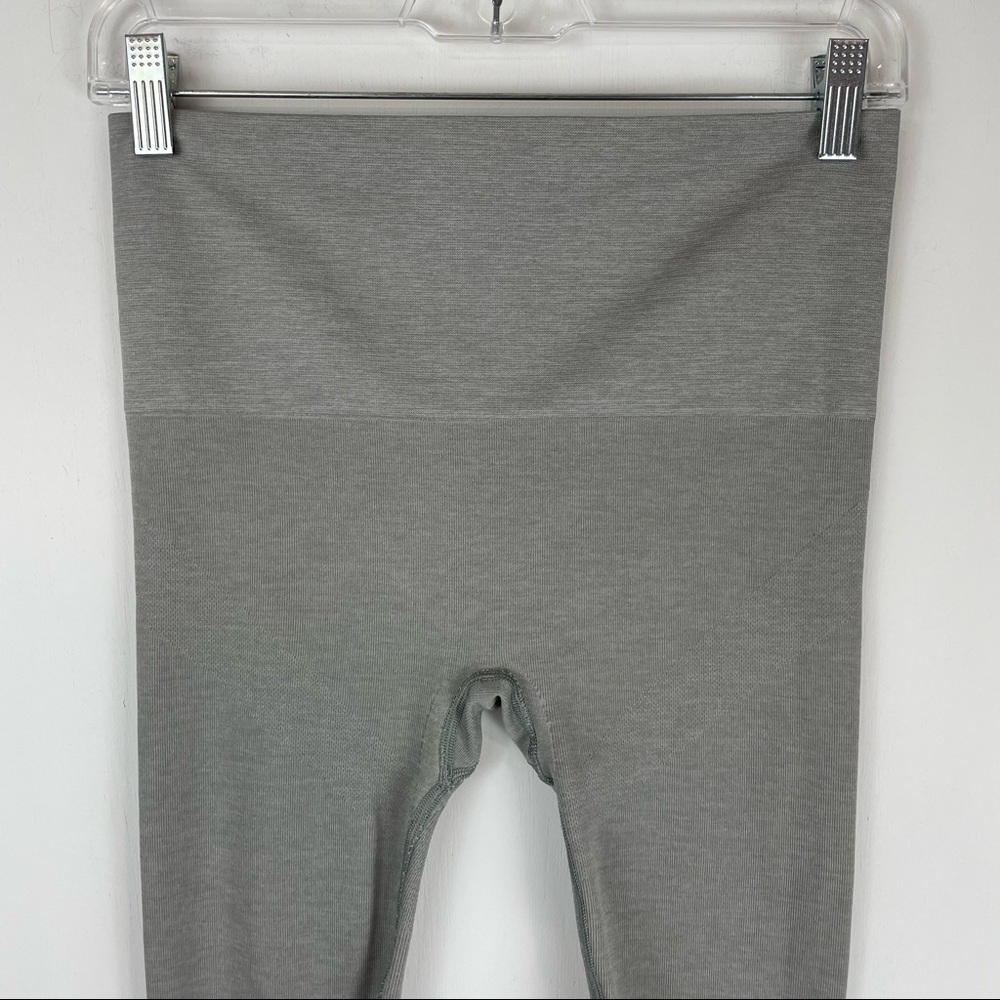 BLANQI Grey Sport Support Maternity Athletic Contour Leggings Sz Small - Picture 5 of 13